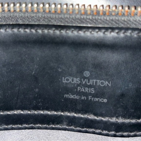 Louis Vuitton Gemo Epi Tote Shoulder Bag One Size Black Leather AUTHENTIC Used - Picture 13 of 13